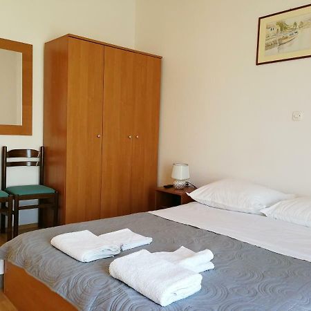 Apartmani Rija 3 帕格 外观 照片