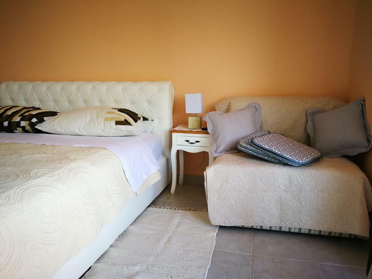 Apartmani Rija 3 帕格 外观 照片