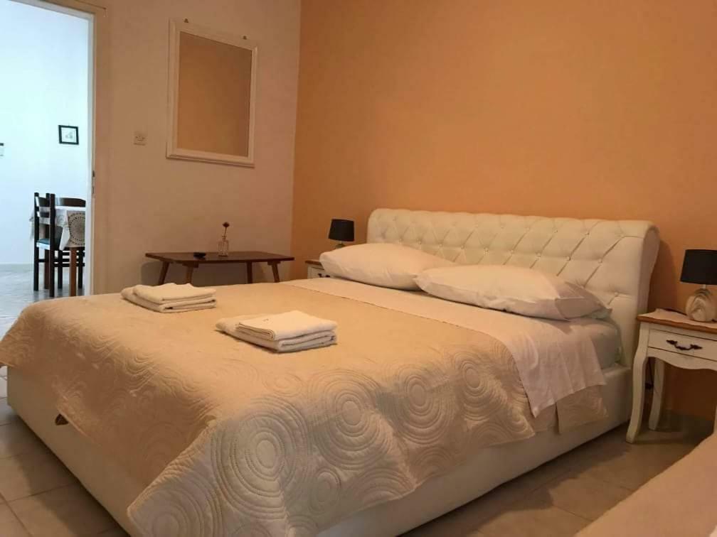 Apartmani Rija 3 帕格 外观 照片